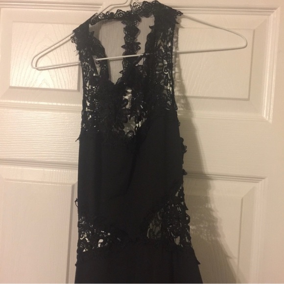 Prom Dress. - Picture 3 of 6